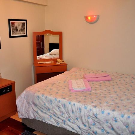 Istanbul Hotel 초를루 외부 사진