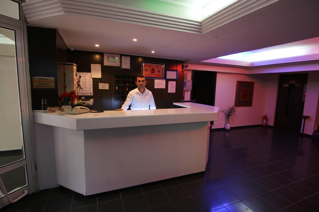 Istanbul Hotel 초를루 외부 사진