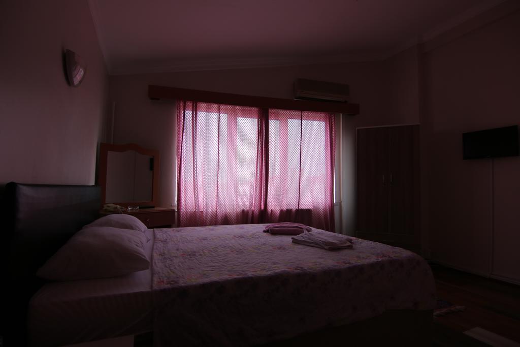 Istanbul Hotel 초를루 외부 사진